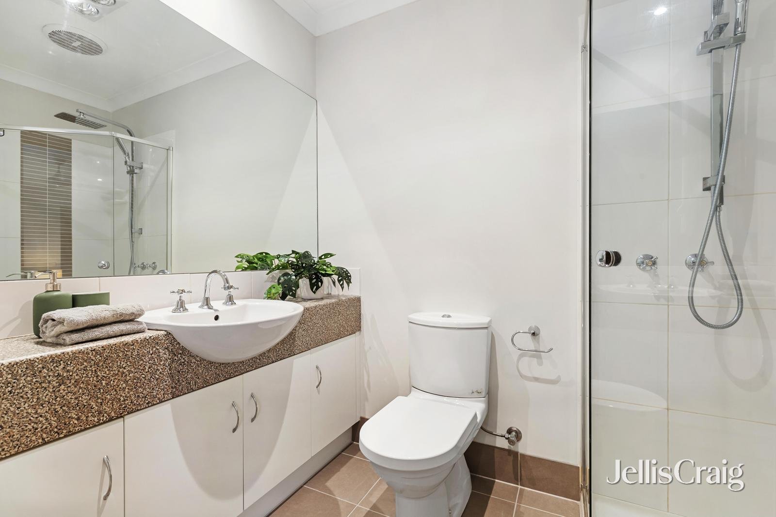 1 Emerson Street, Glen&nbsp;Waverley image 10