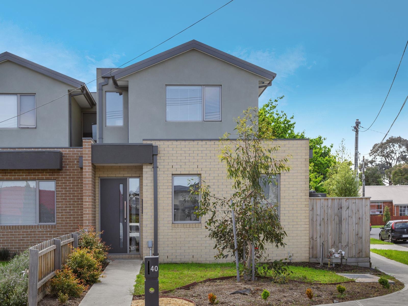 1 Erica Court, Bellfield image 2