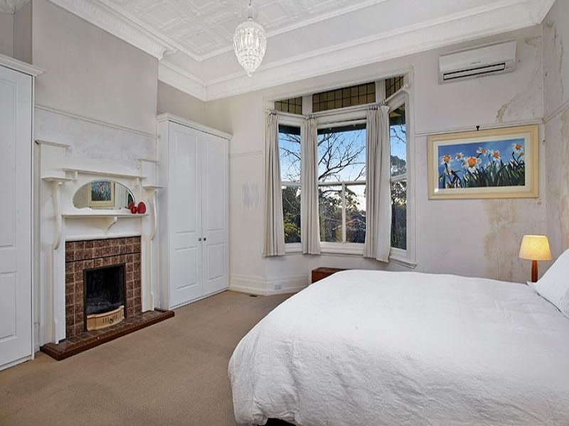 1 Everton Grove, Surrey Hills image 6