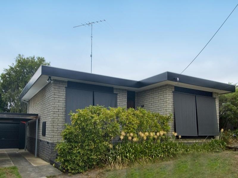 1 Fairfield Avenue, Belmont image 1