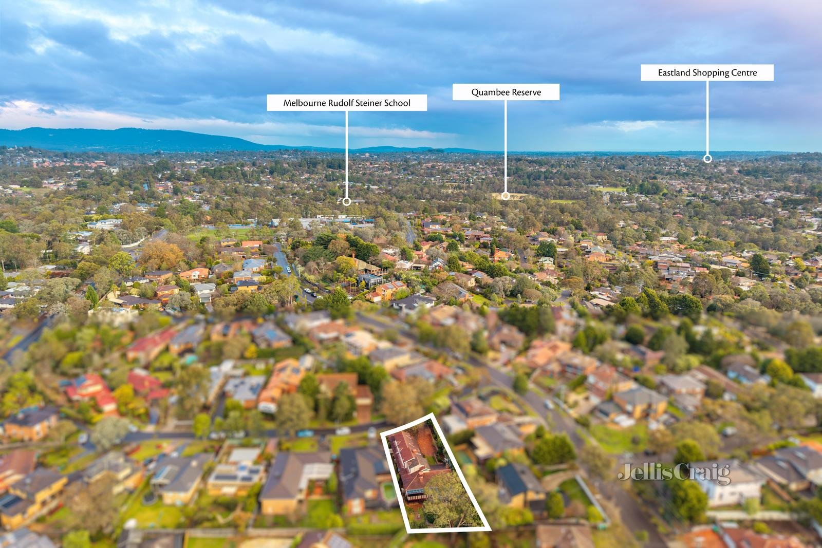 1 Farrer Court, Warranwood image 19