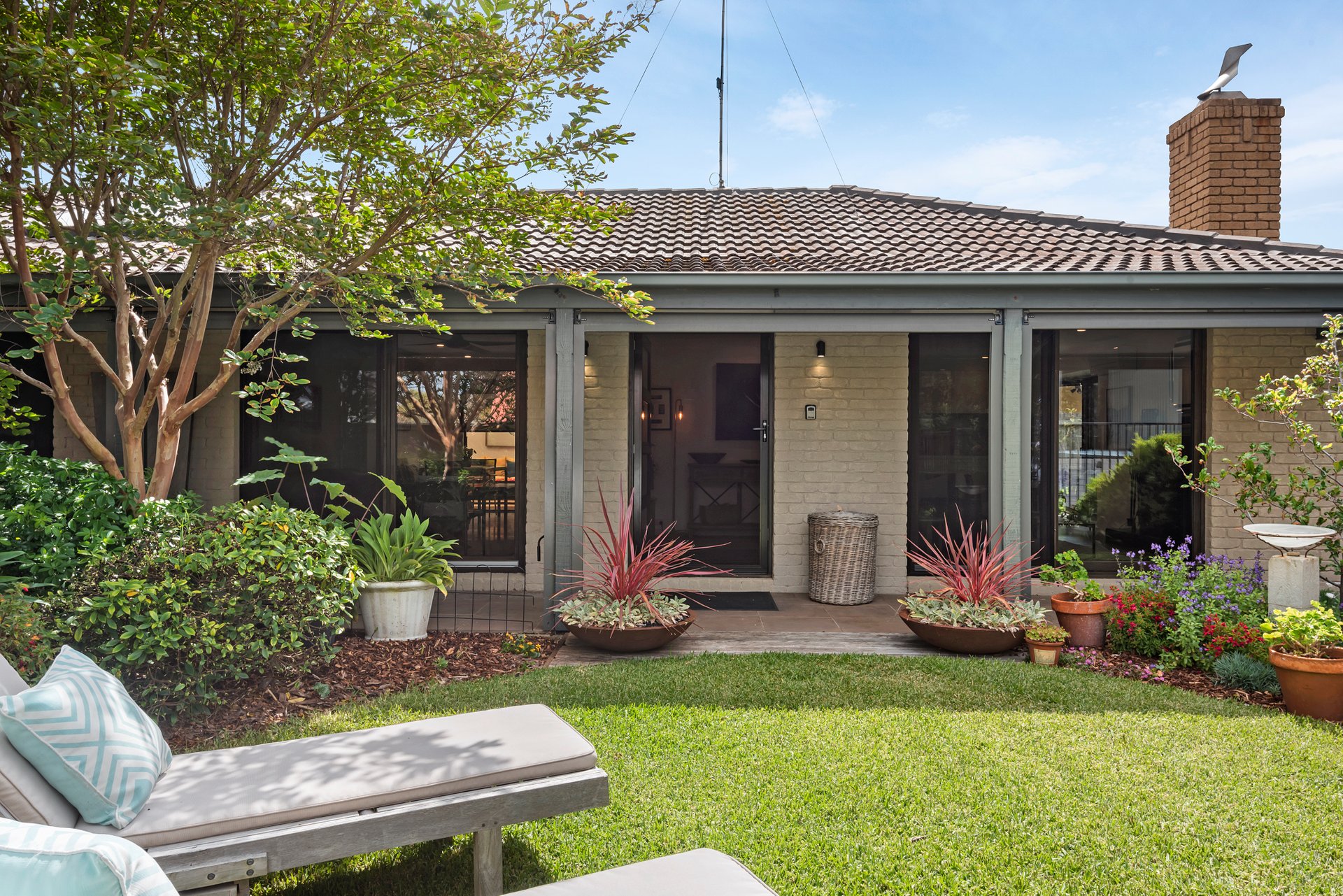 Property Gallery - Main Image
