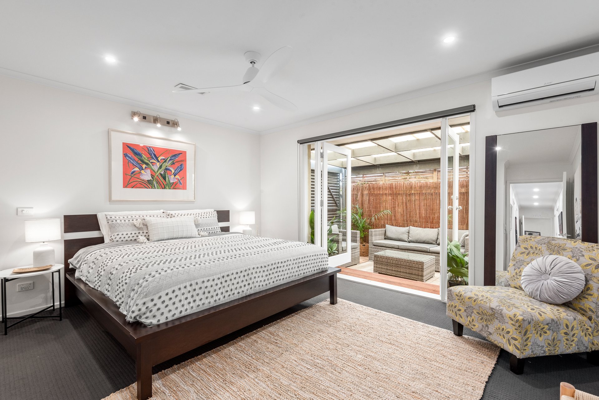 Property Gallery Thumbnail 6