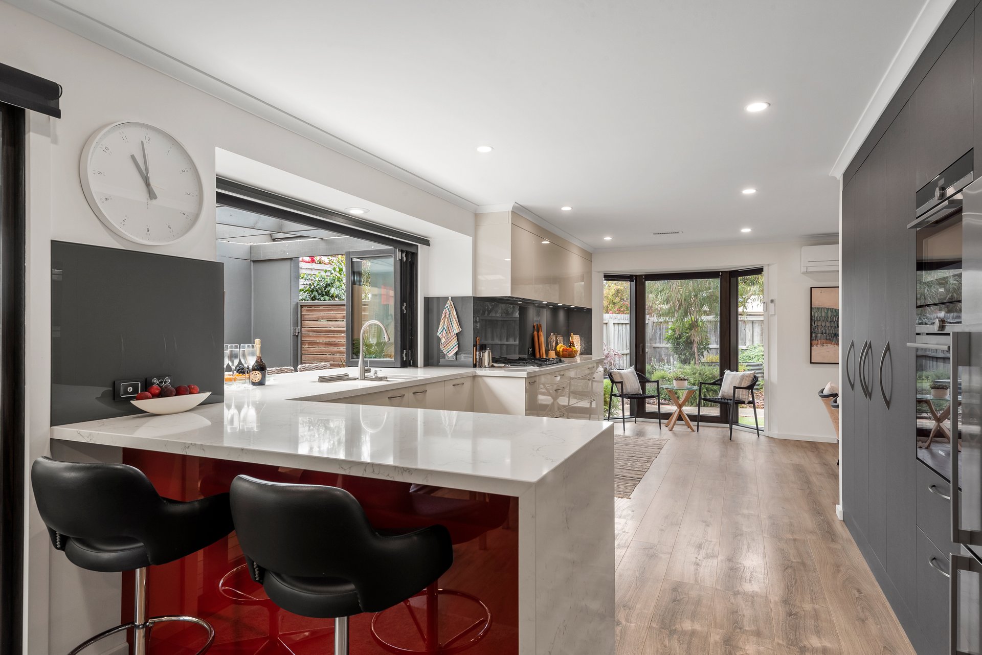 Property Gallery Thumbnail 9