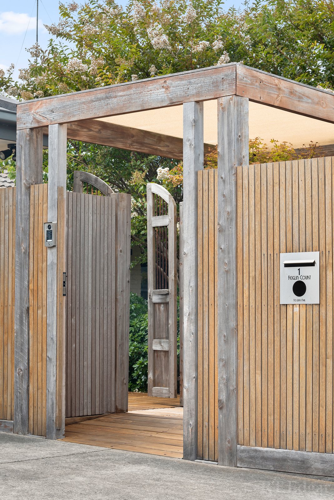 Property Gallery - Main Image