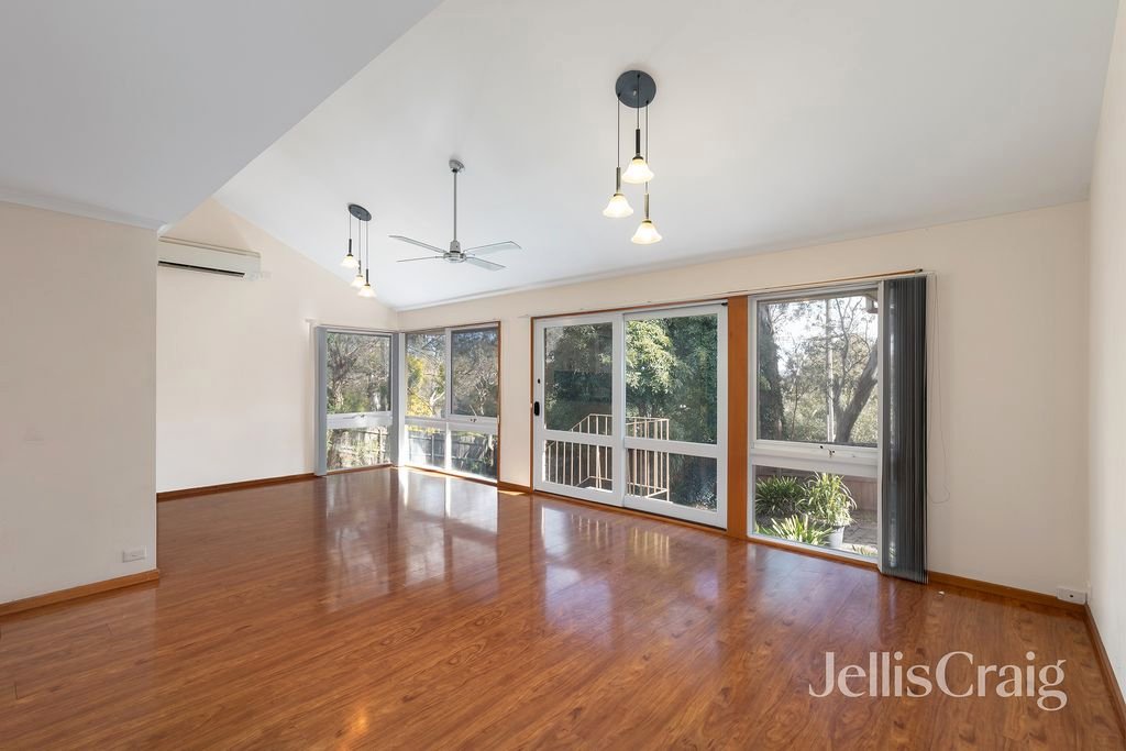 1 Felicia Rise, Diamond Creek image 7