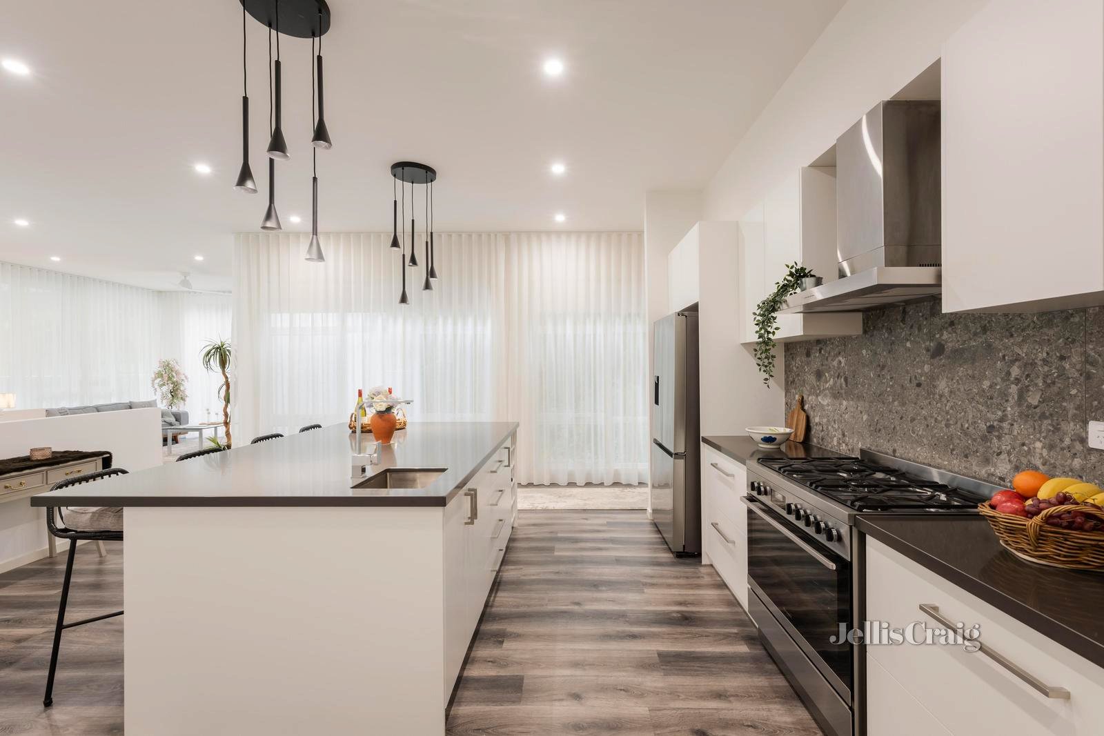1 Ferndale Road, Warburton image 5