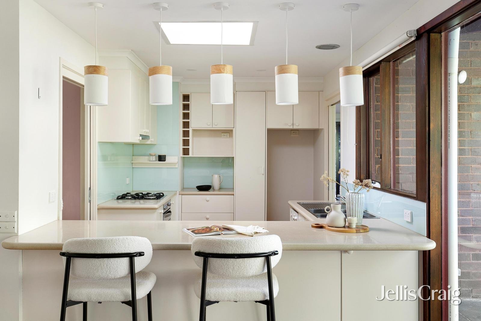 1 Ferrier Court, Rosanna image 5