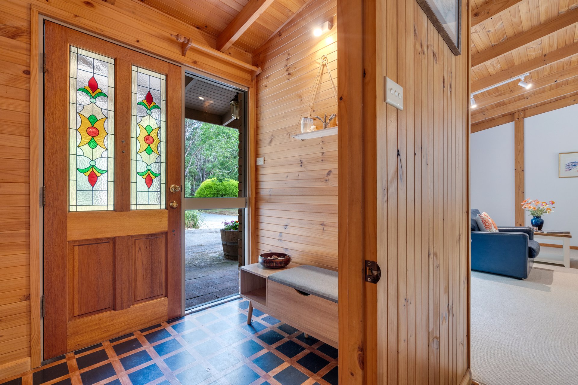 Property Gallery Thumbnail 9