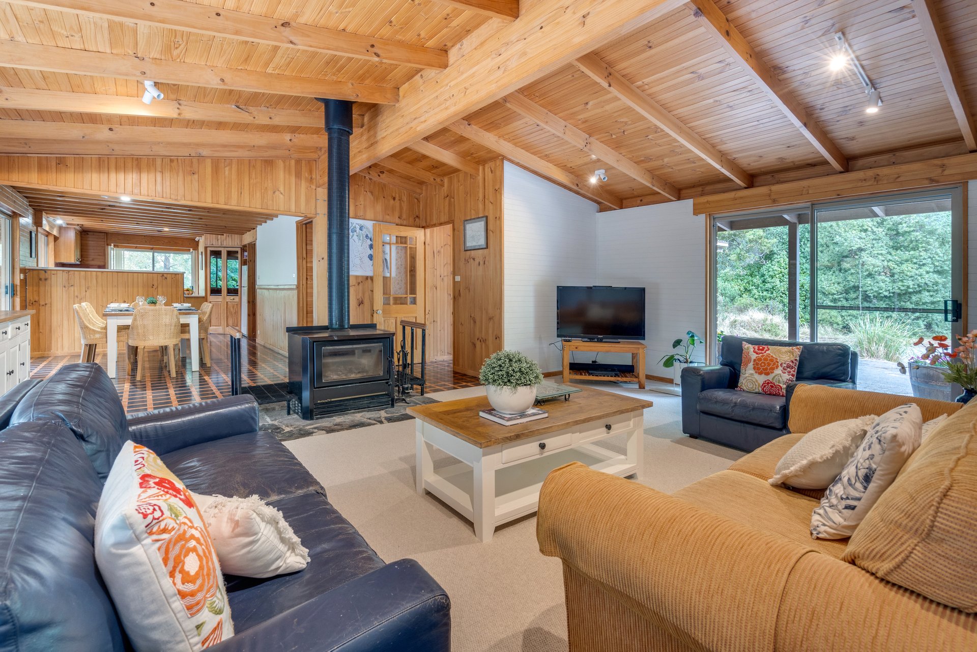 Property Gallery Thumbnail 10