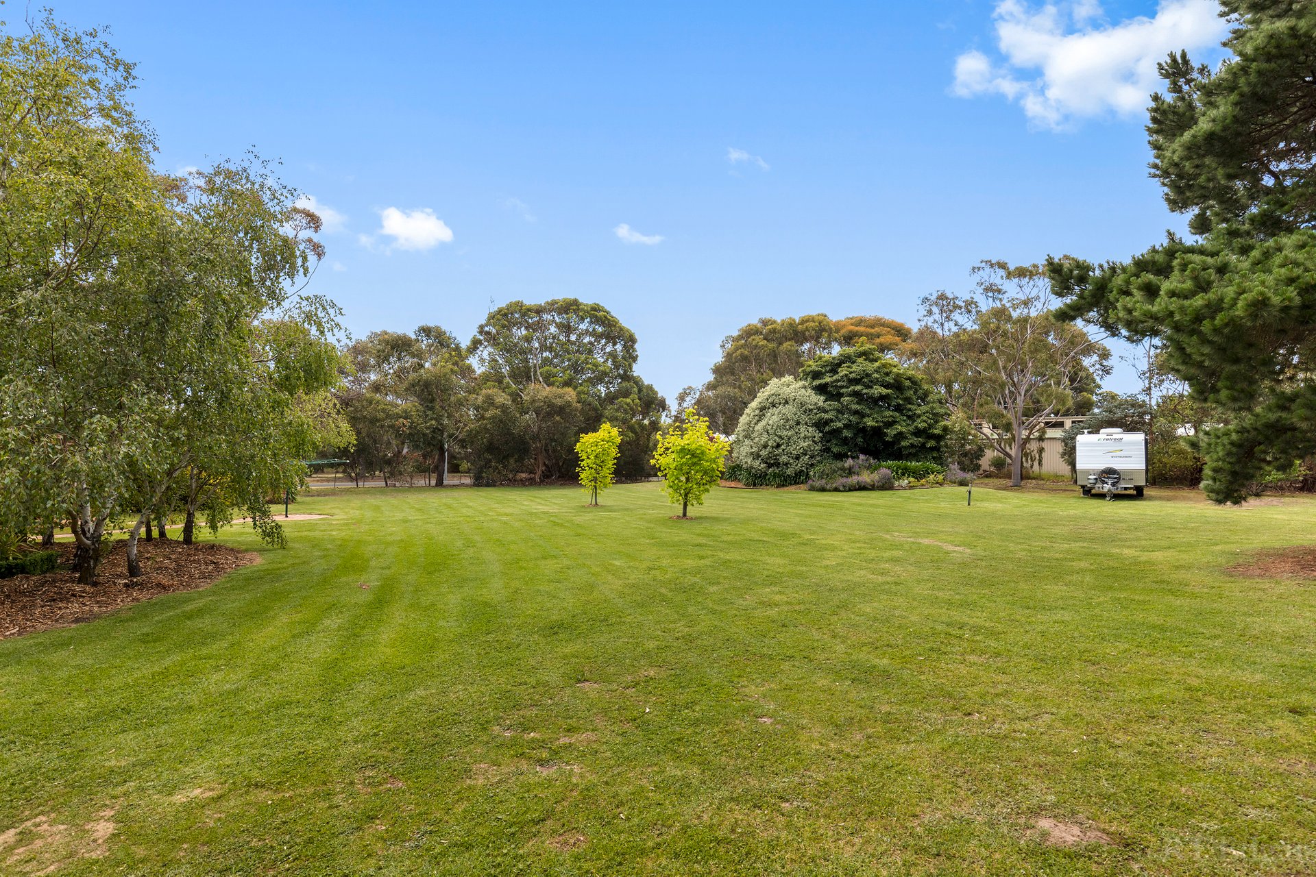 Property Gallery Thumbnail 16
