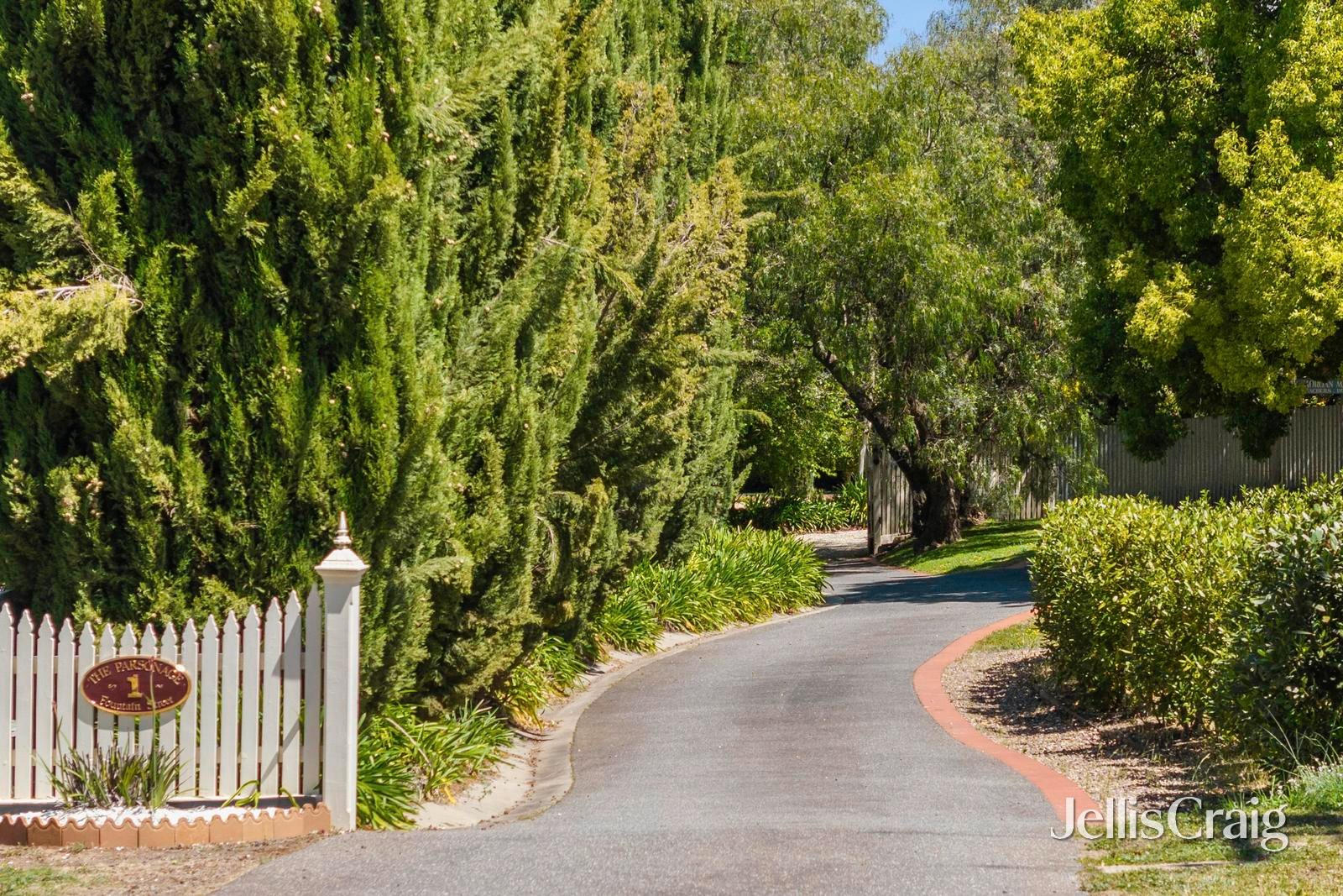 1 Fountain Street, Maldon image 31