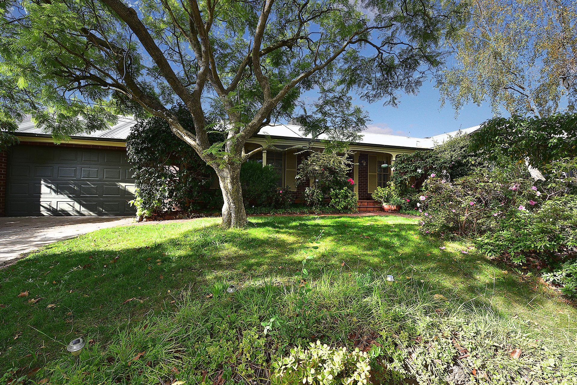 1 Franklin Court, Glen Waverley image 6