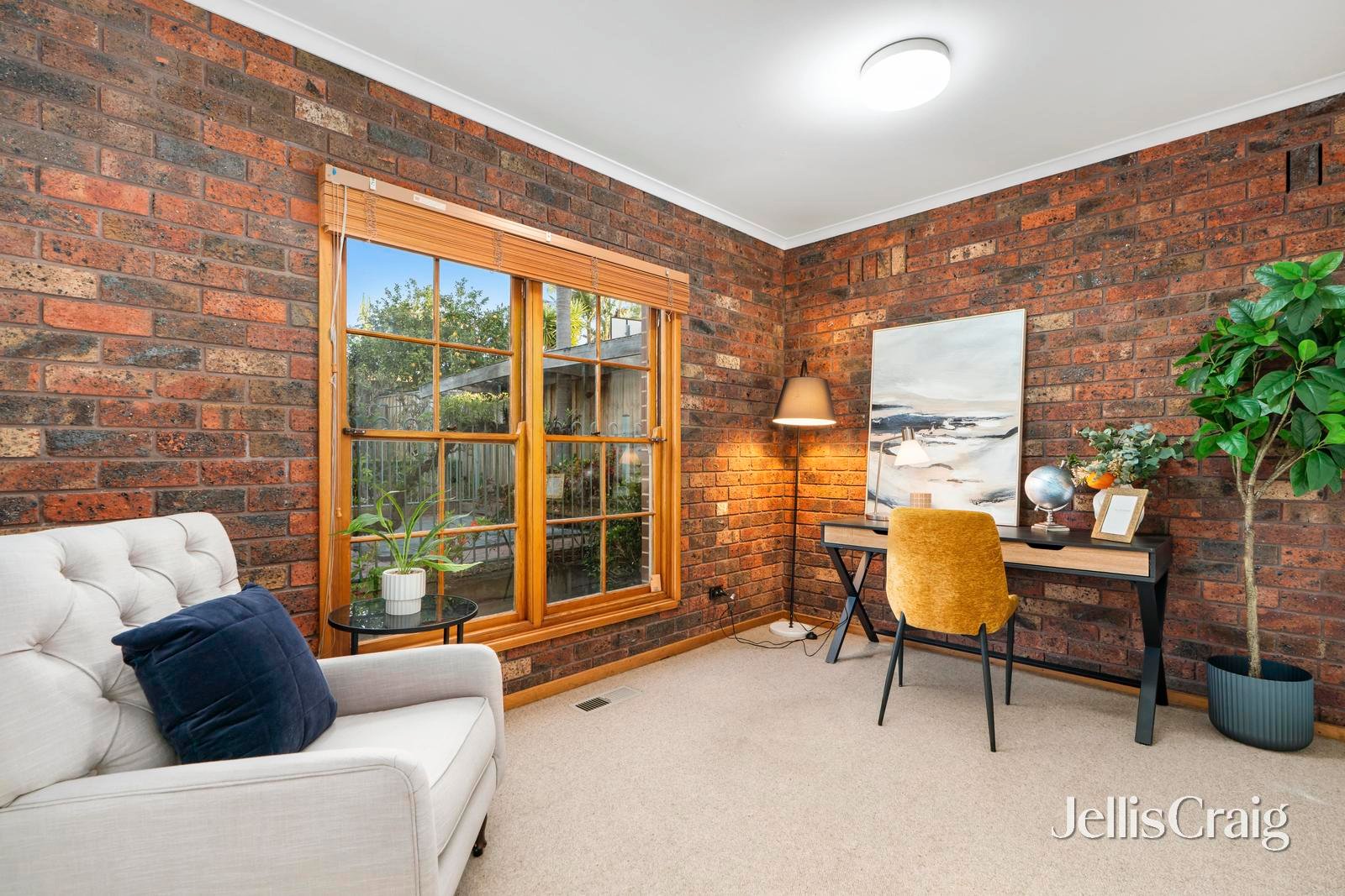 1 Franklin Court, Glen&nbsp;Waverley image 9