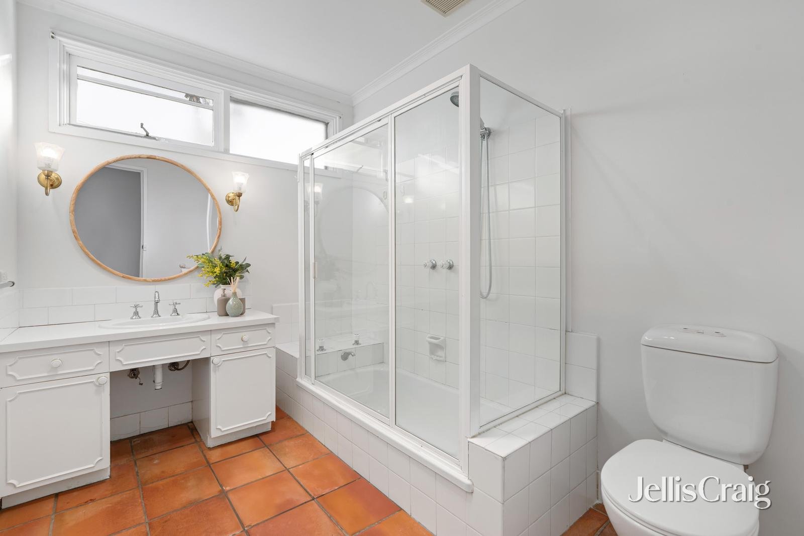 1 Franklin Court, Glen&nbsp;Waverley image 13