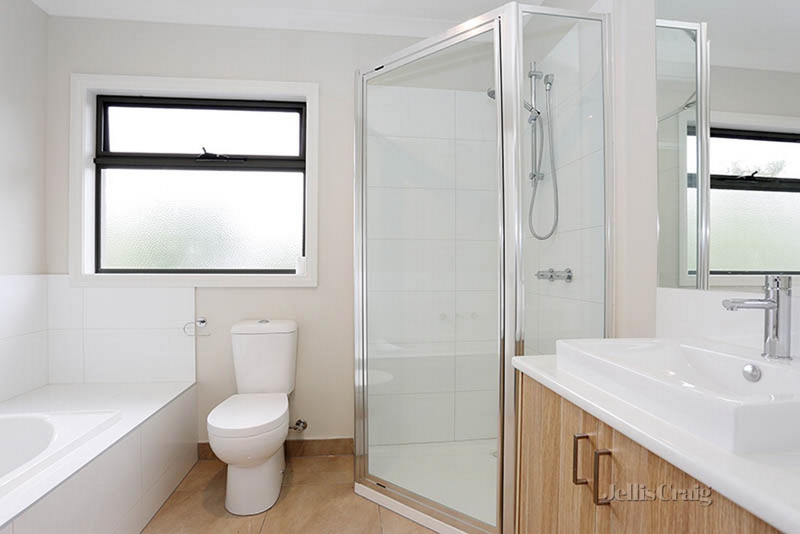 1 Fyffe Street, Thornbury image 5