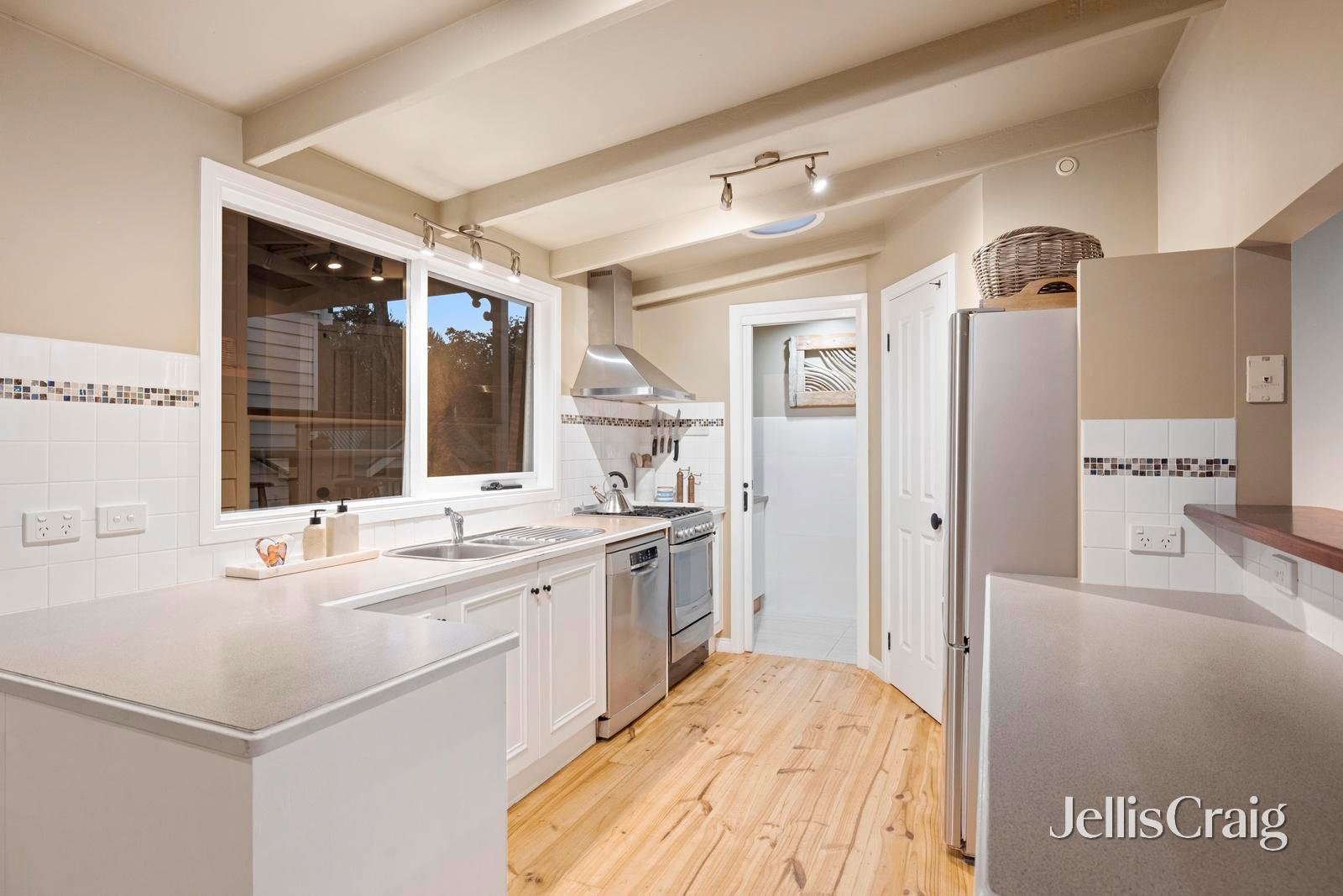 1 Geoffrey Street, Blairgowrie image 6