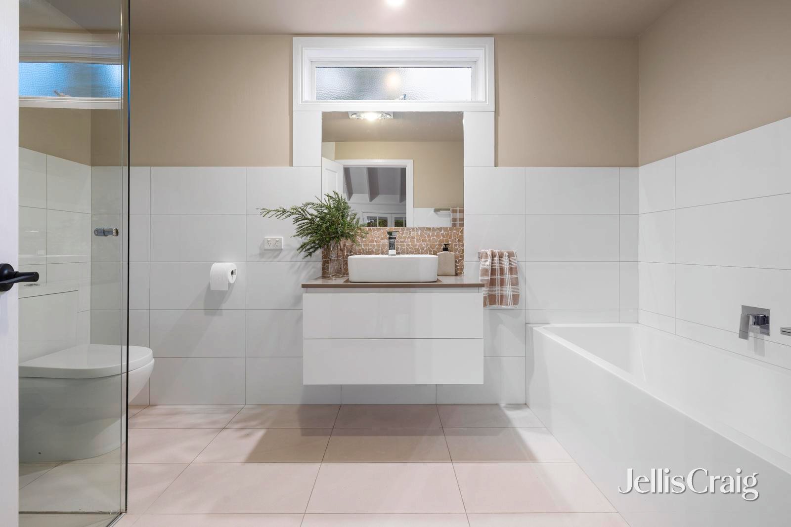 1 Geoffrey Street, Blairgowrie image 15