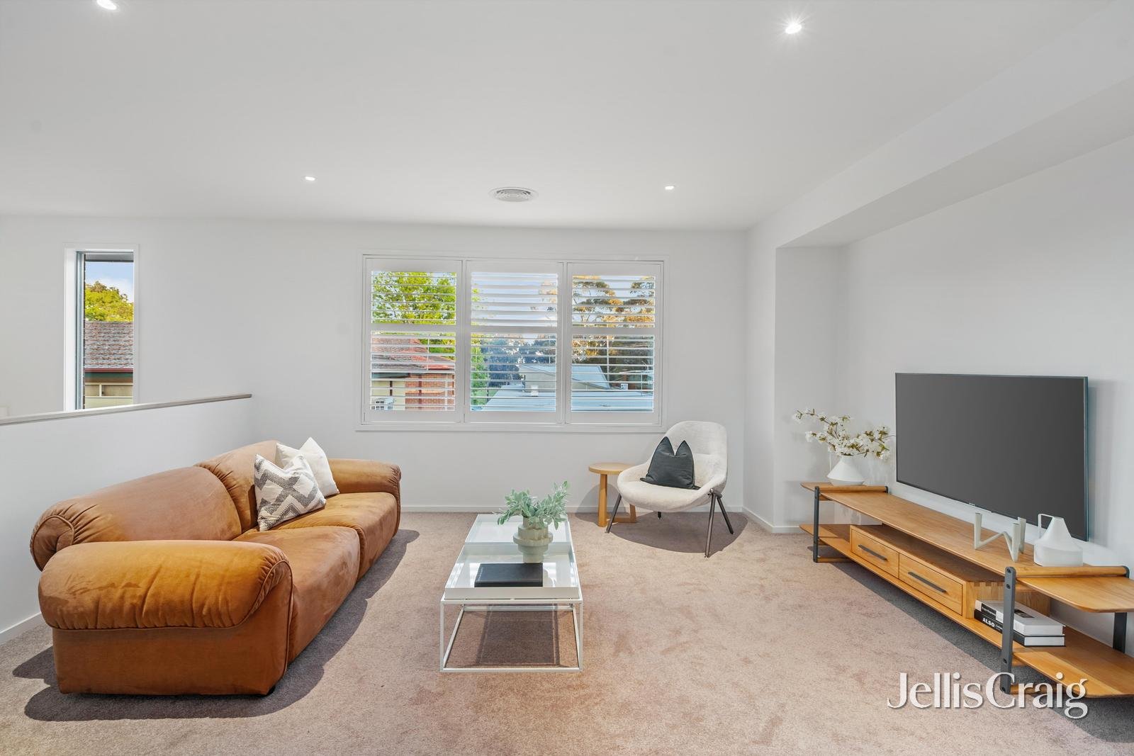 1 Gladstone Street, Surrey Hills image 8