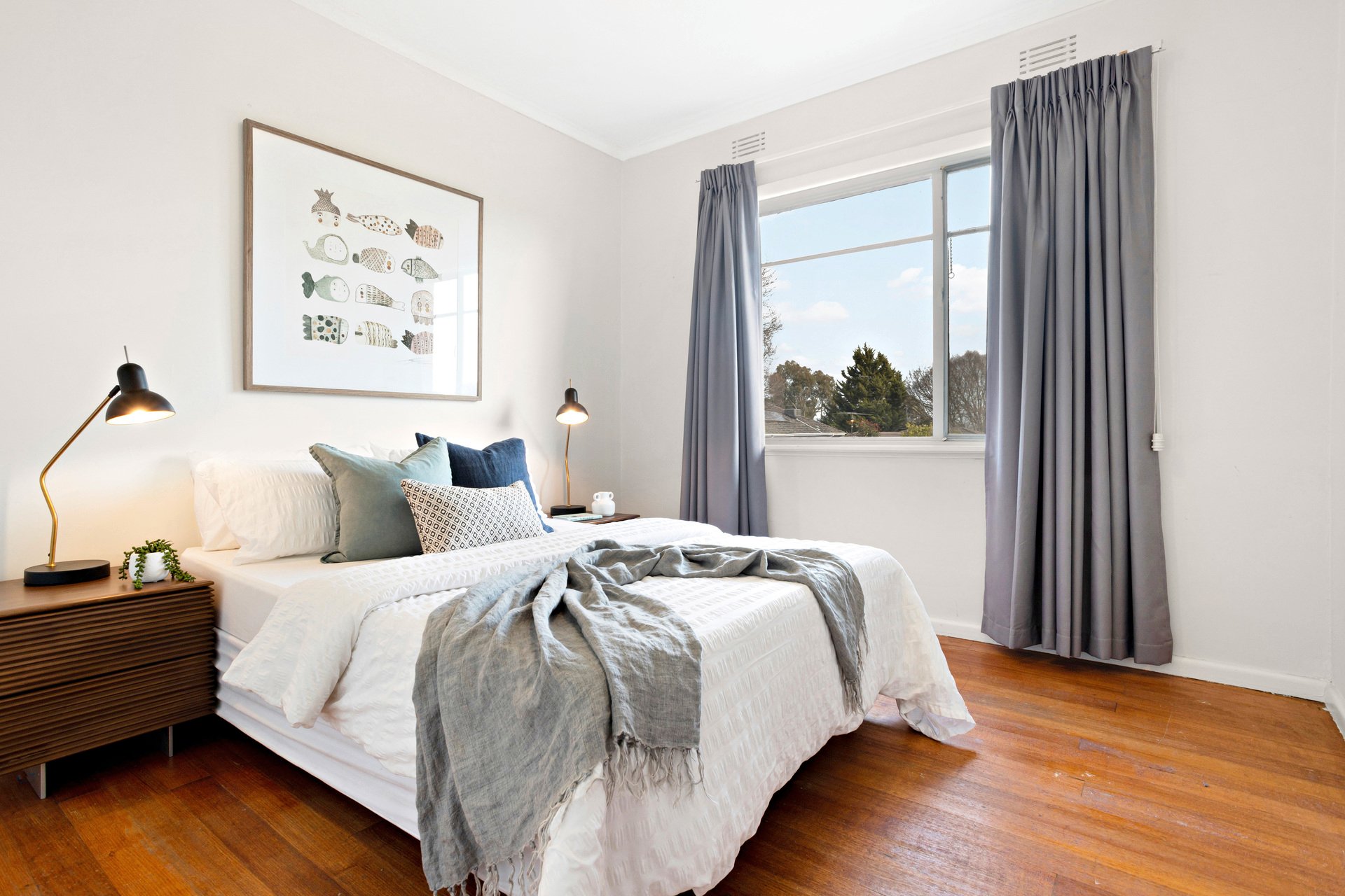 Property Gallery Thumbnail 8