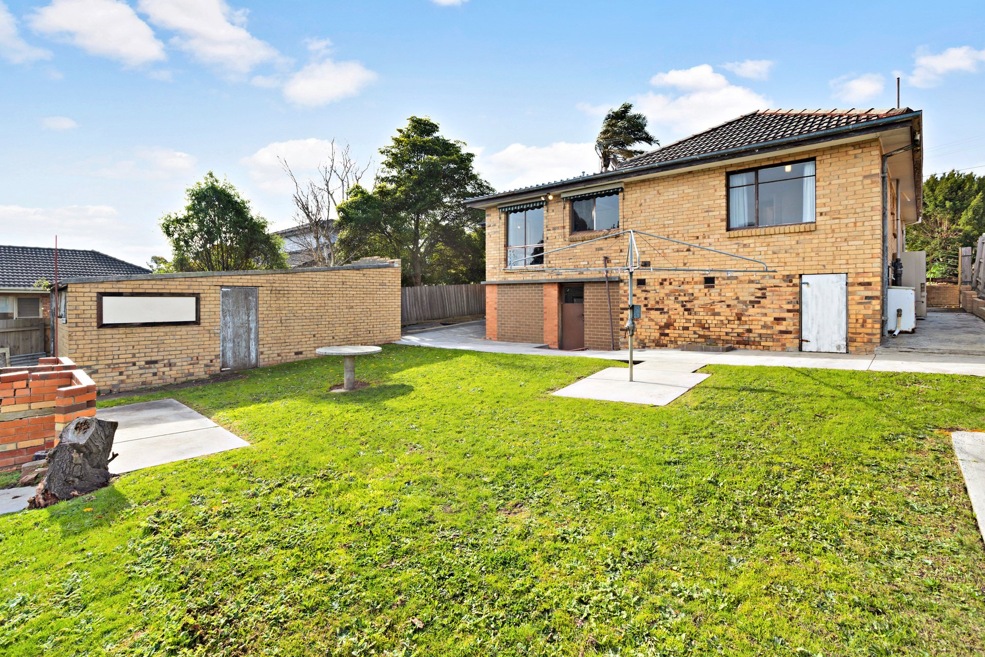 Property Gallery Thumbnail 11