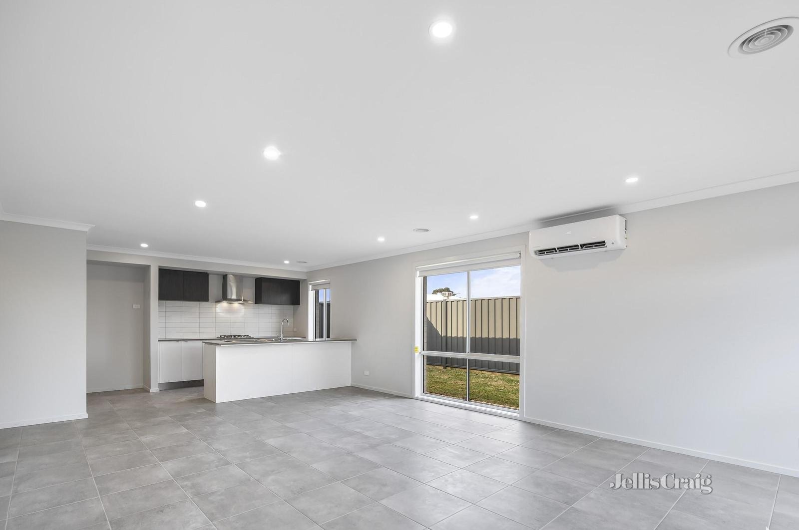 1 Goddard Street, Lucas image 4
