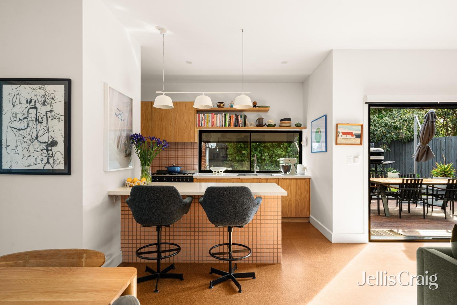 1 Gordon Grove, Preston image 3