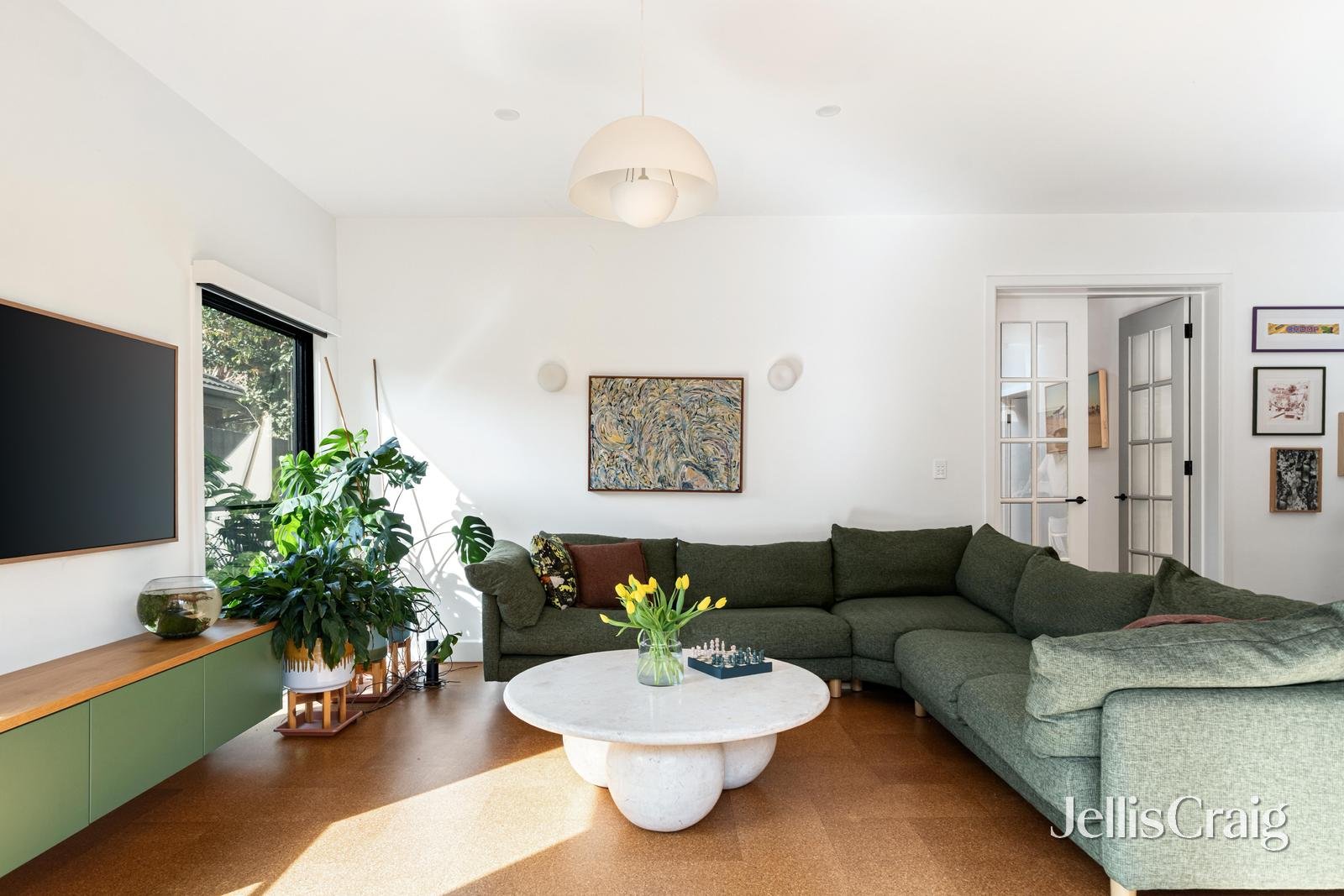 1 Gordon Grove, Preston image 5