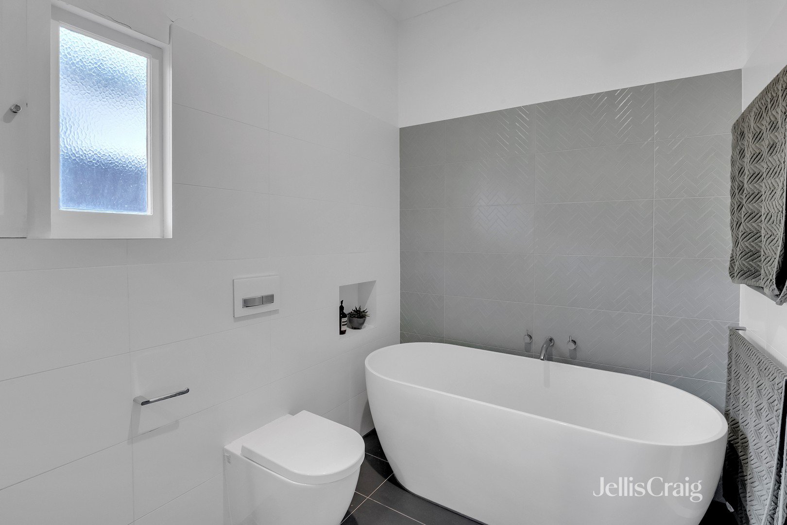 1 Gordon Street, Coburg image 11