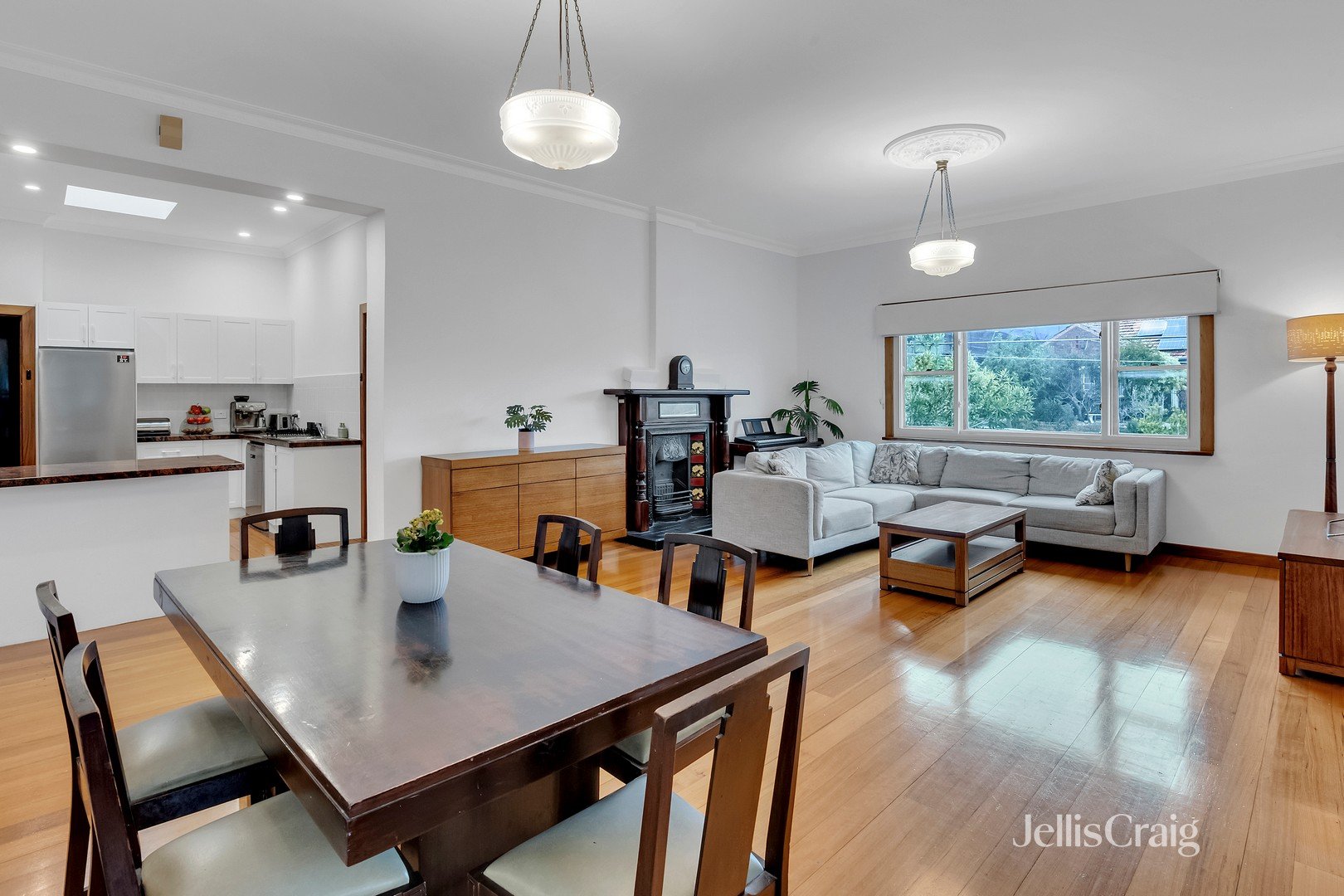 1 Gordon Street, Coburg image 2