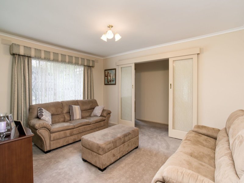 1 Grace Avenue, Mooroolbark image 2