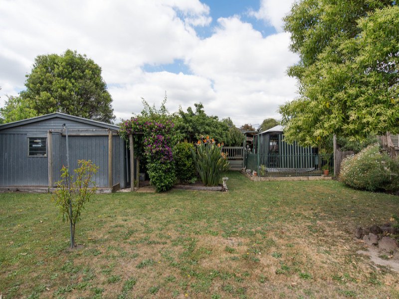 1 Grace Avenue, Mooroolbark image 16