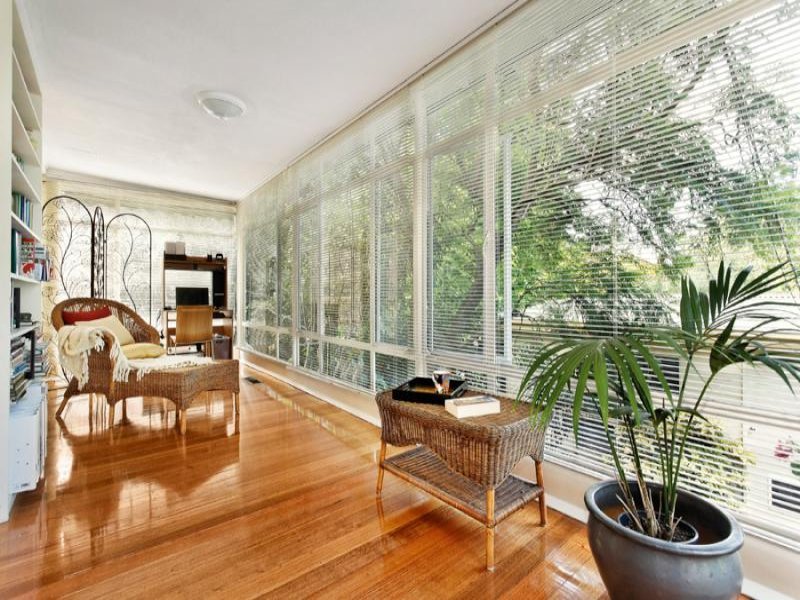 1 Grace Court, Mont Albert image 4