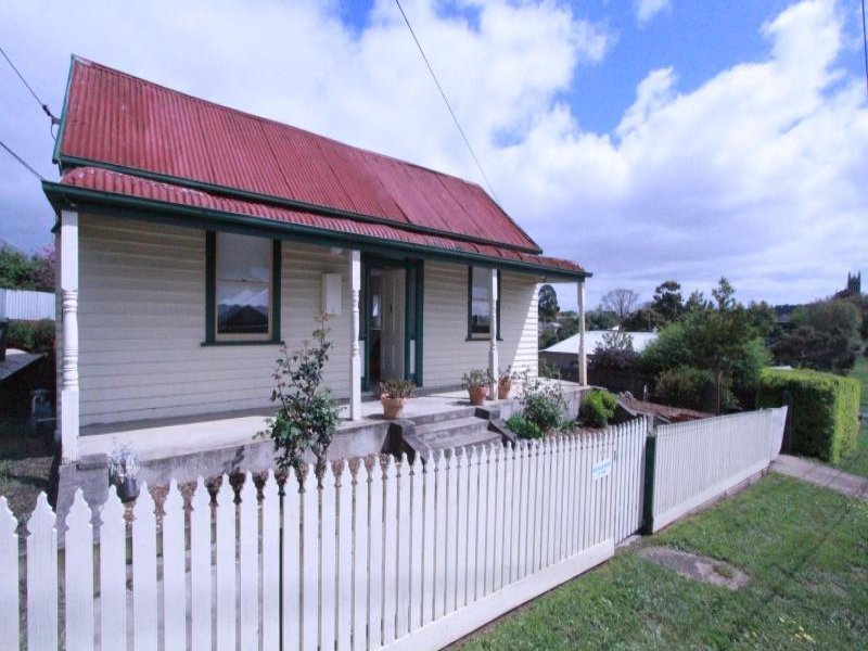 1 Gray Street, Ballarat East image 1