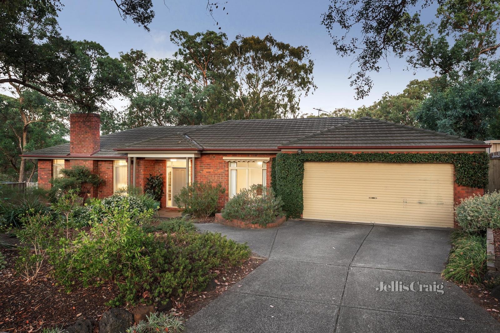 1 Greenwood Street, Briar Hill image 18