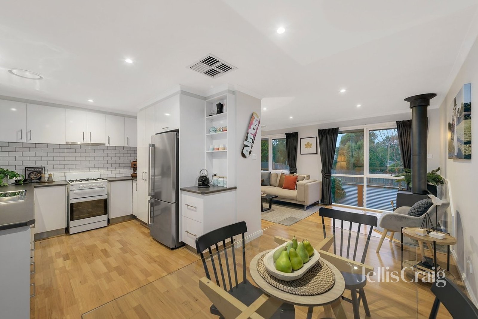 1 Gregg Street, Diamond Creek image 3