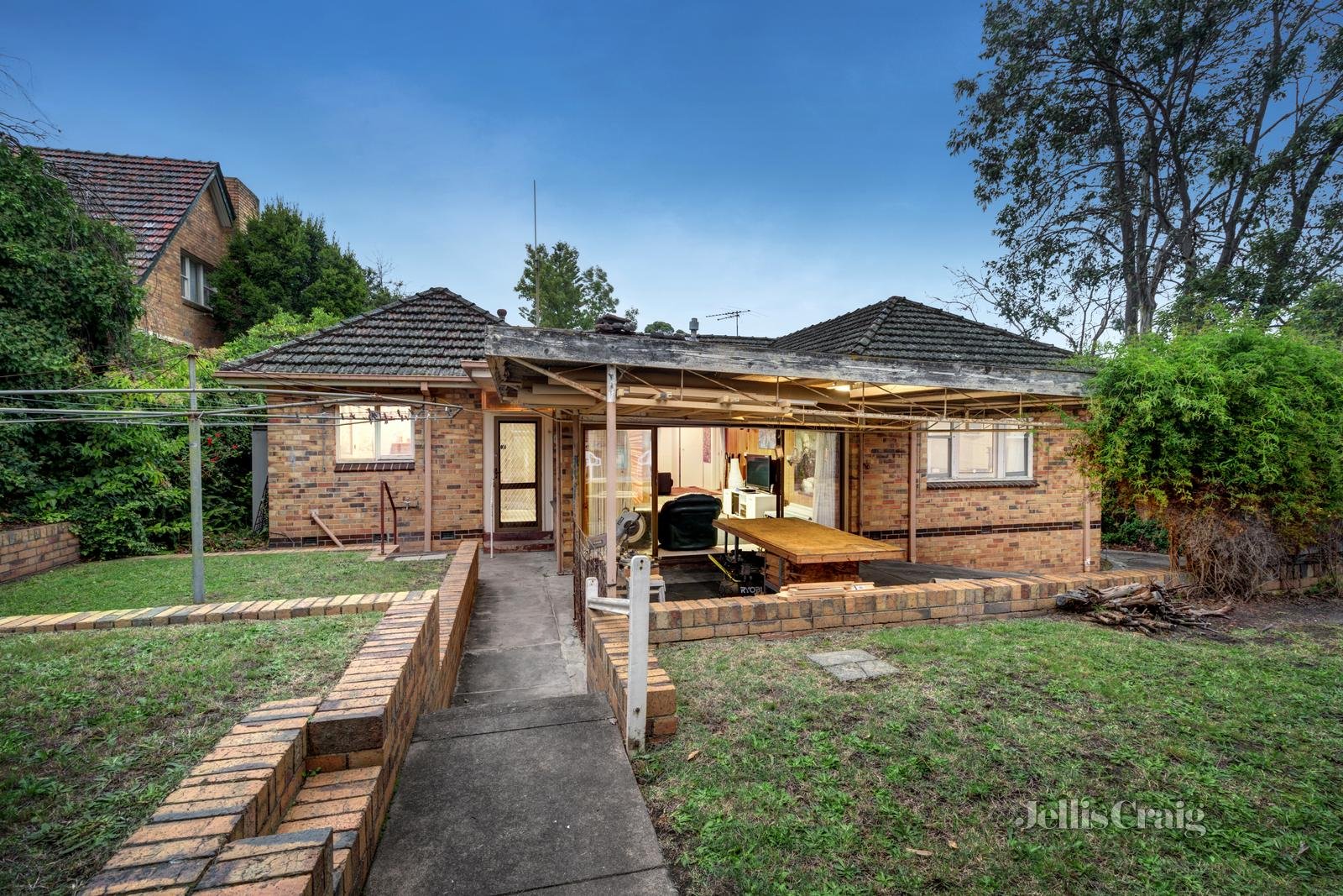 1 Grieve Street, Balwyn North image 3