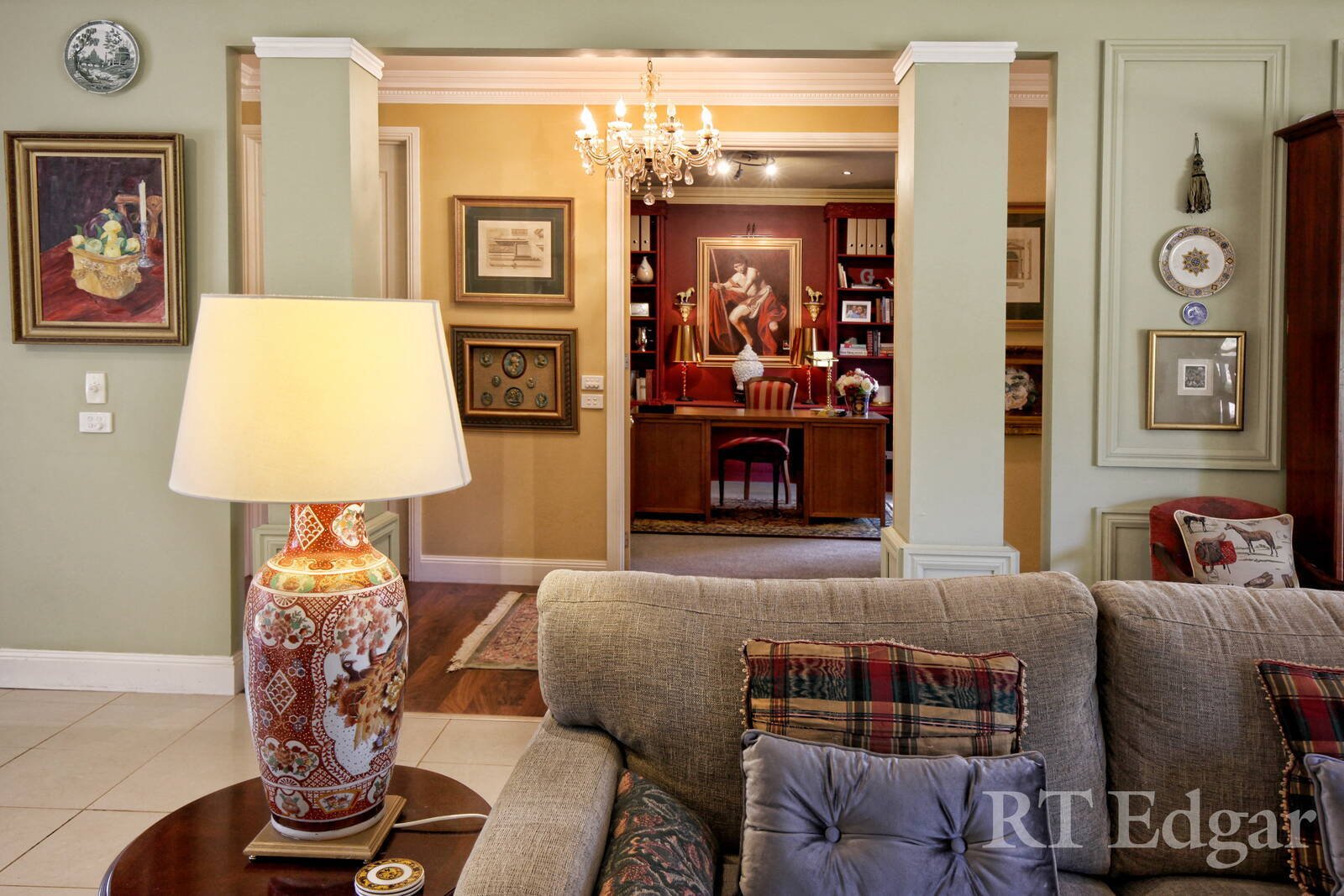 Property Gallery Thumbnail 9