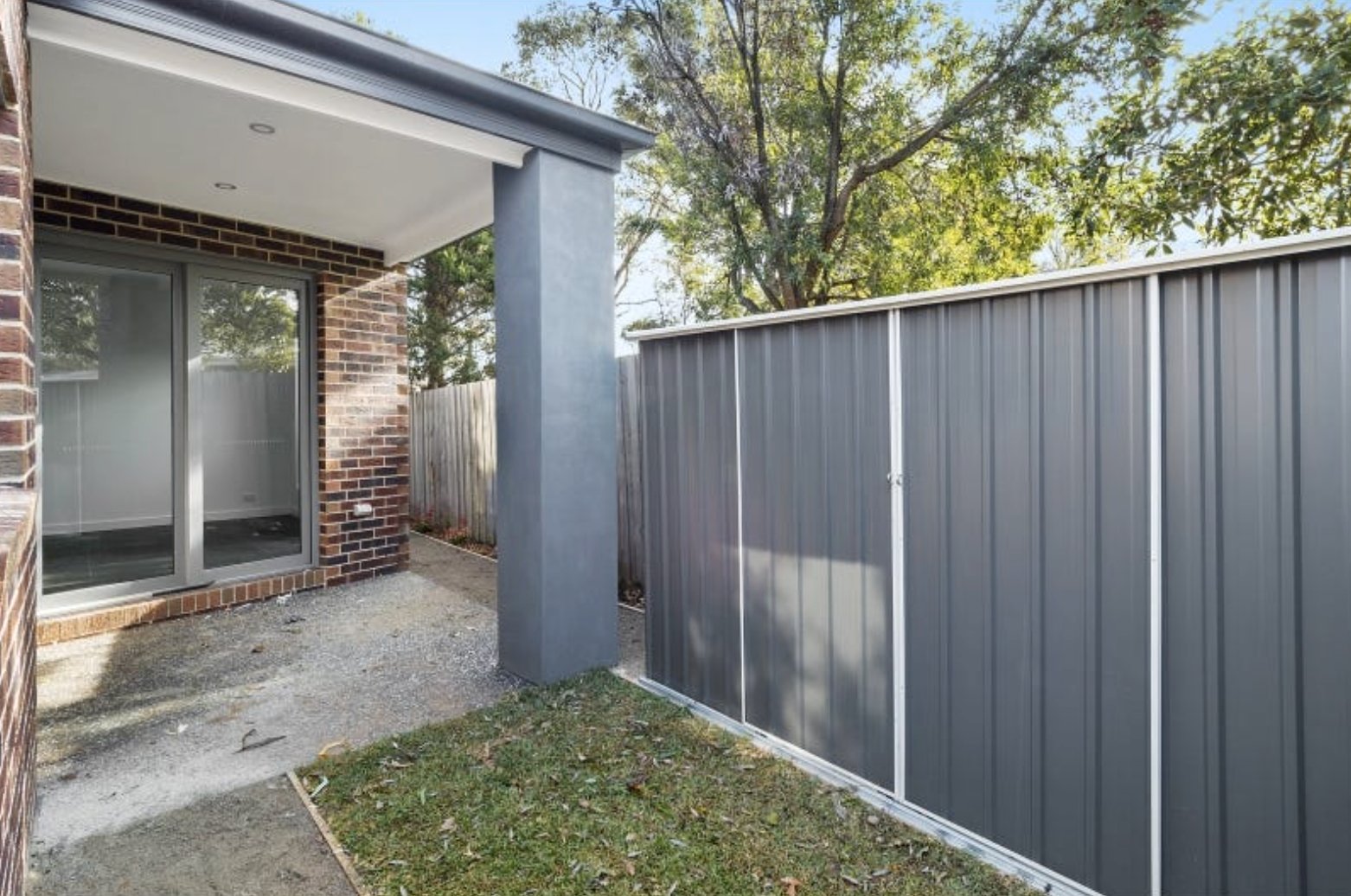 Property Gallery Thumbnail 6
