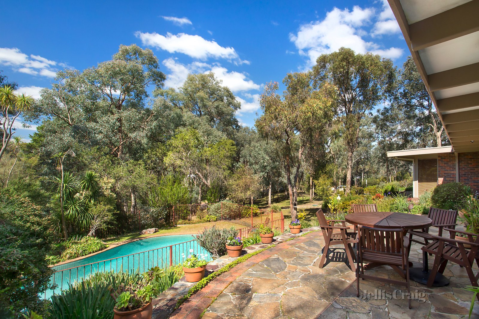 1 Hamilton Road, North Warrandyte image 8