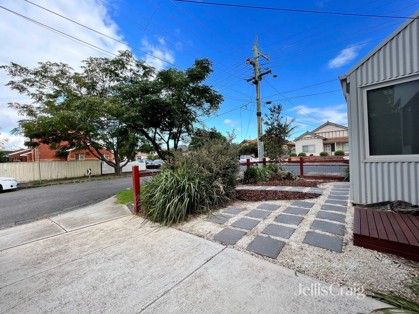 1 Hamilton Street, Brunswick&nbsp;West image 8
