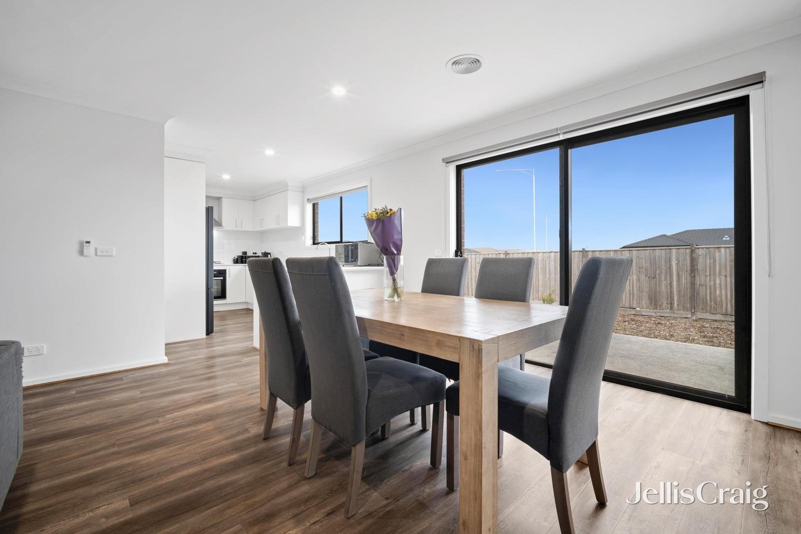1 Harness Way, Winter Valley image 4