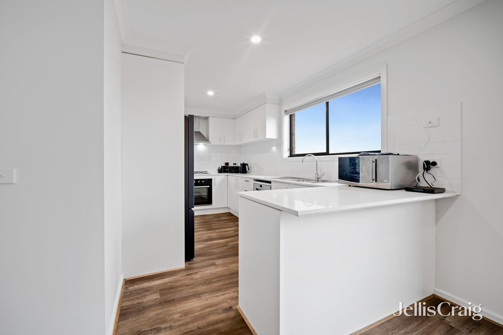 1 Harness Way, Winter Valley image 5