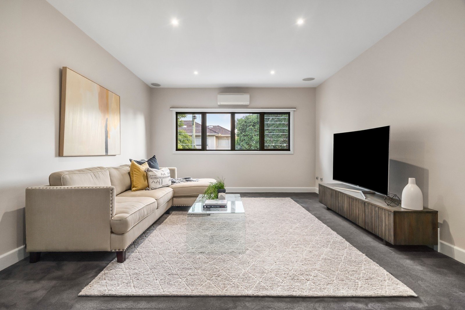 1 Heather Court, Hawthorn&nbsp;East image 2