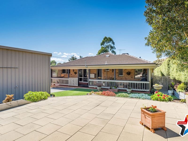 1 Helen Close, Yarra Glen image 21