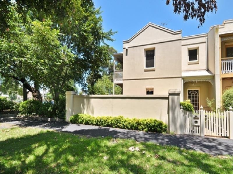 1 Henderson Street, South Melbourne image 9