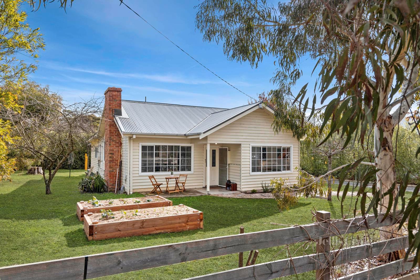 1 Hendley Street, Woodend image 1