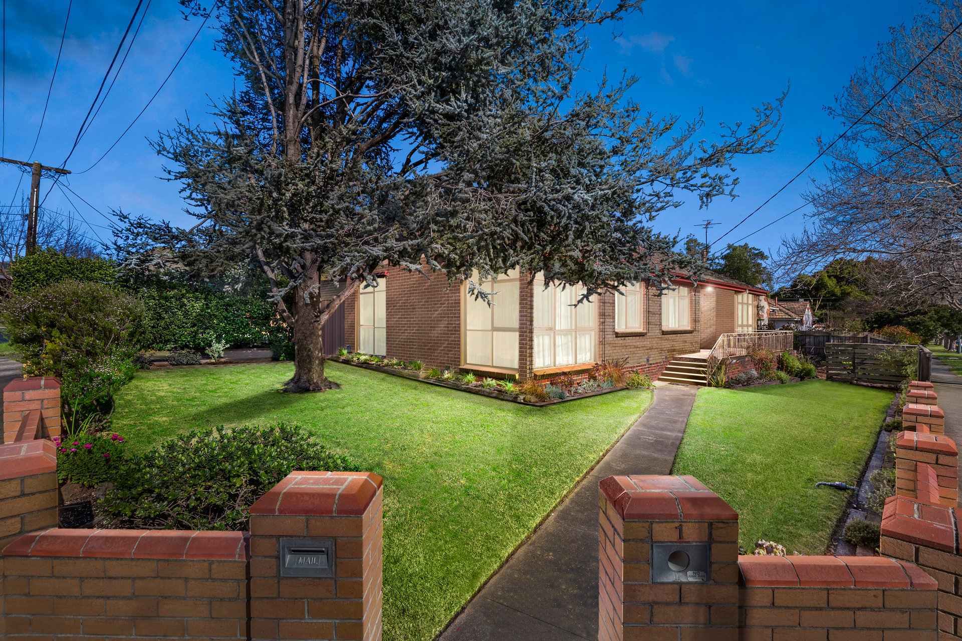 Property Gallery - Main Image