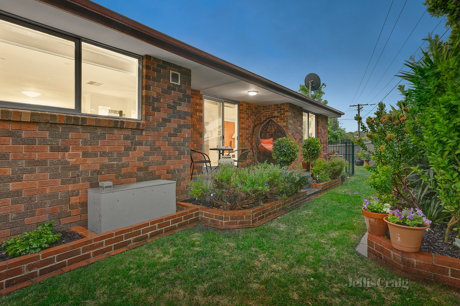 1 Herald Court, Glen Waverley image 9