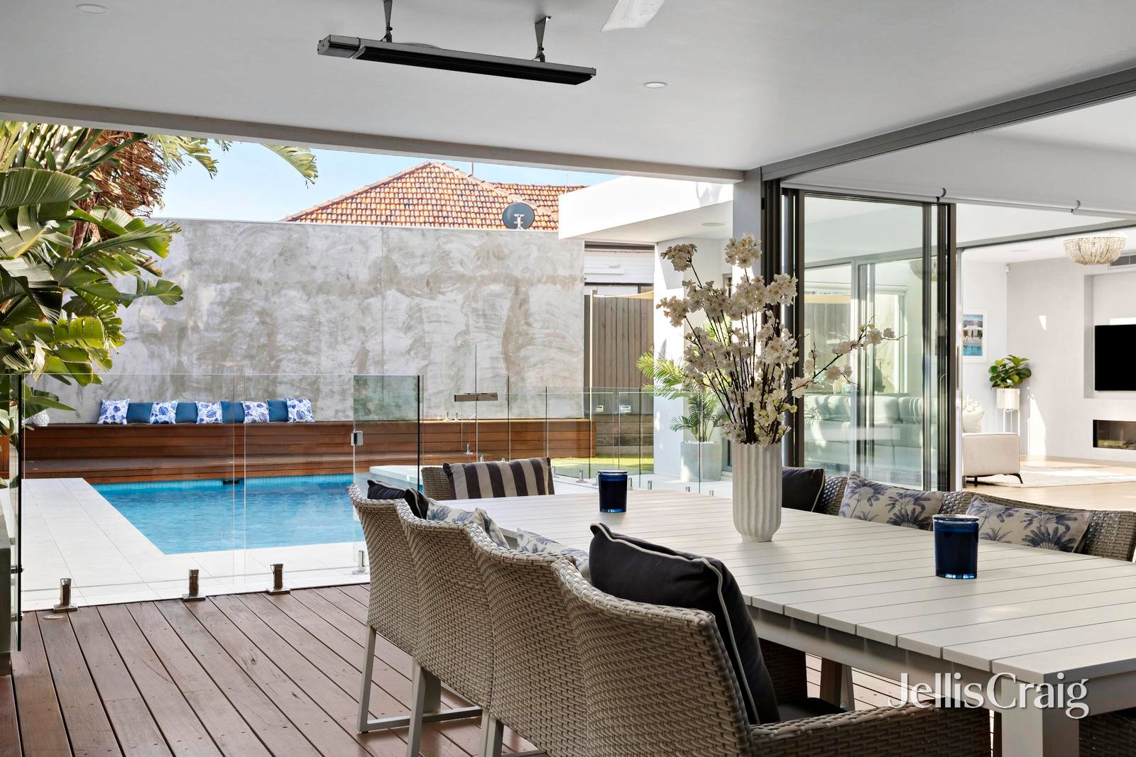 1 Hewitt Court, Strathmore image 7